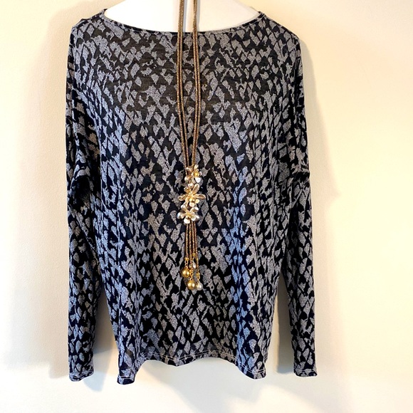 Three Dots cotton poly sheer top - Picture 1 of 7